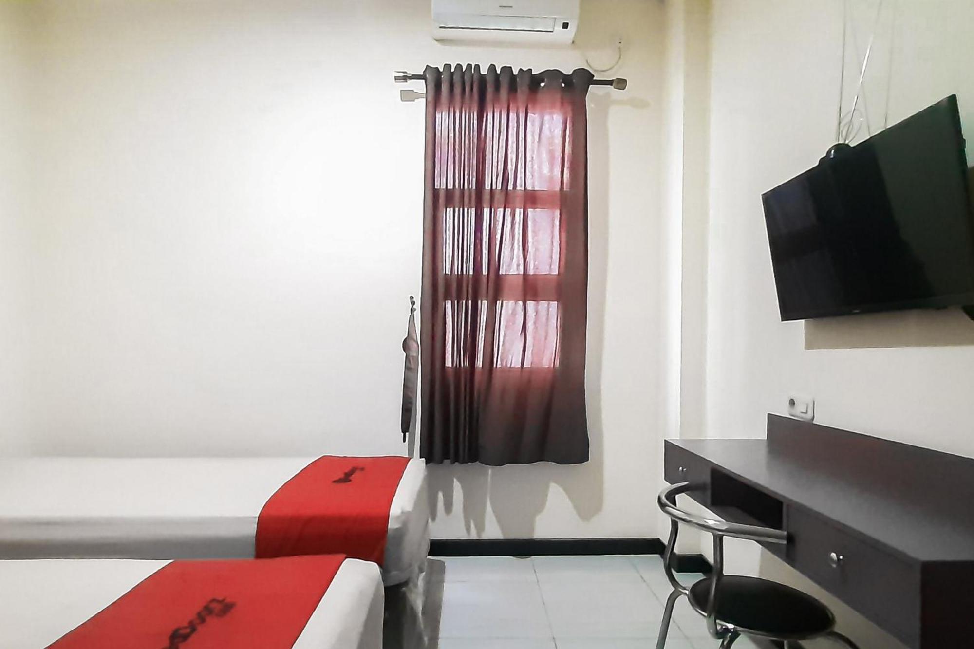Reddoorz Syariah Near Transmart Mall Palembang Exteriör bild