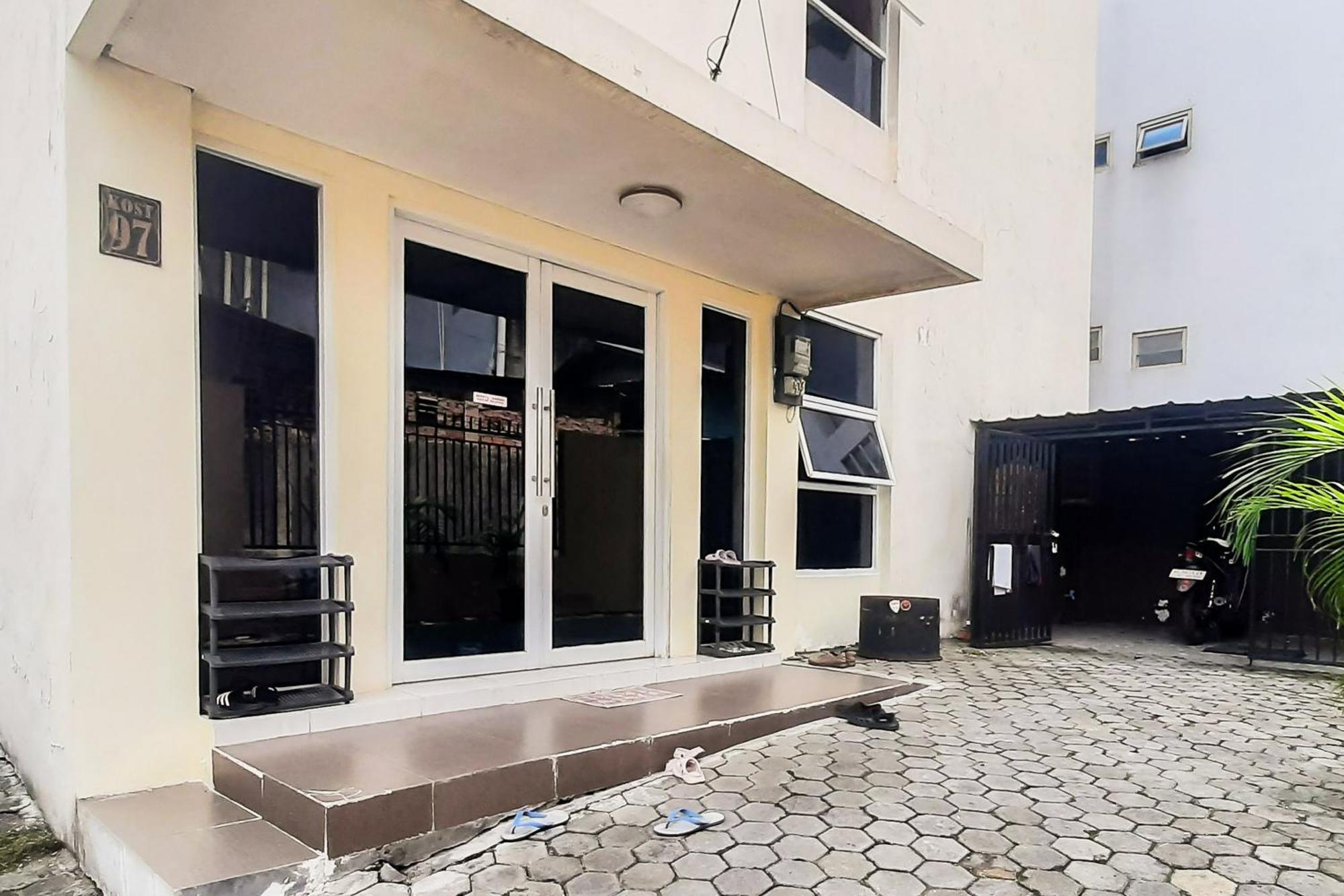 Reddoorz Syariah Near Transmart Mall Palembang Exteriör bild